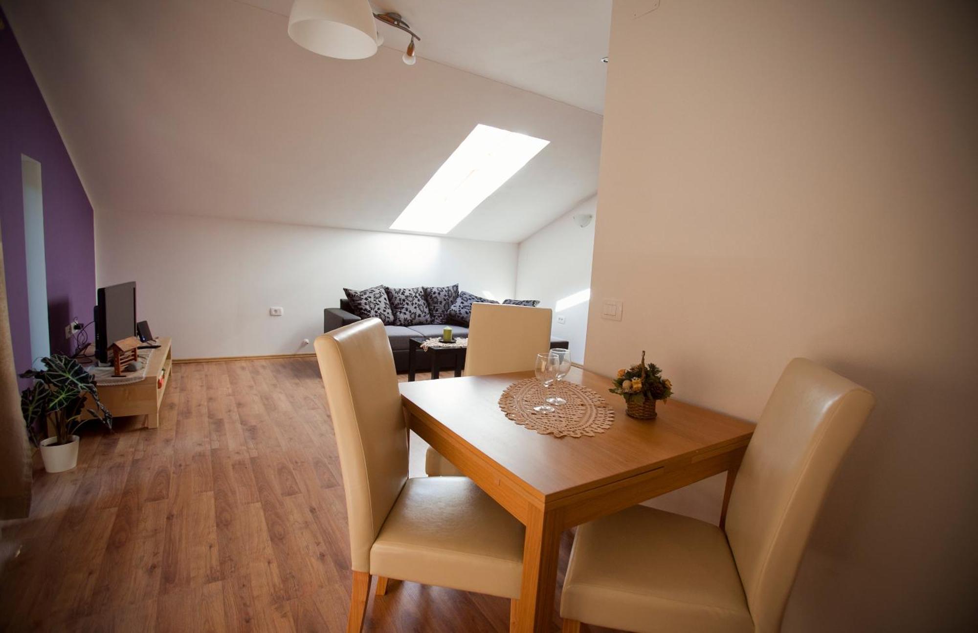 Apartments Soca Кобарид Экстерьер фото