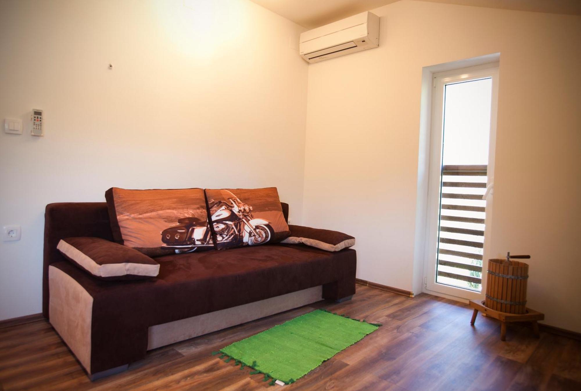Apartments Soca Кобарид Экстерьер фото